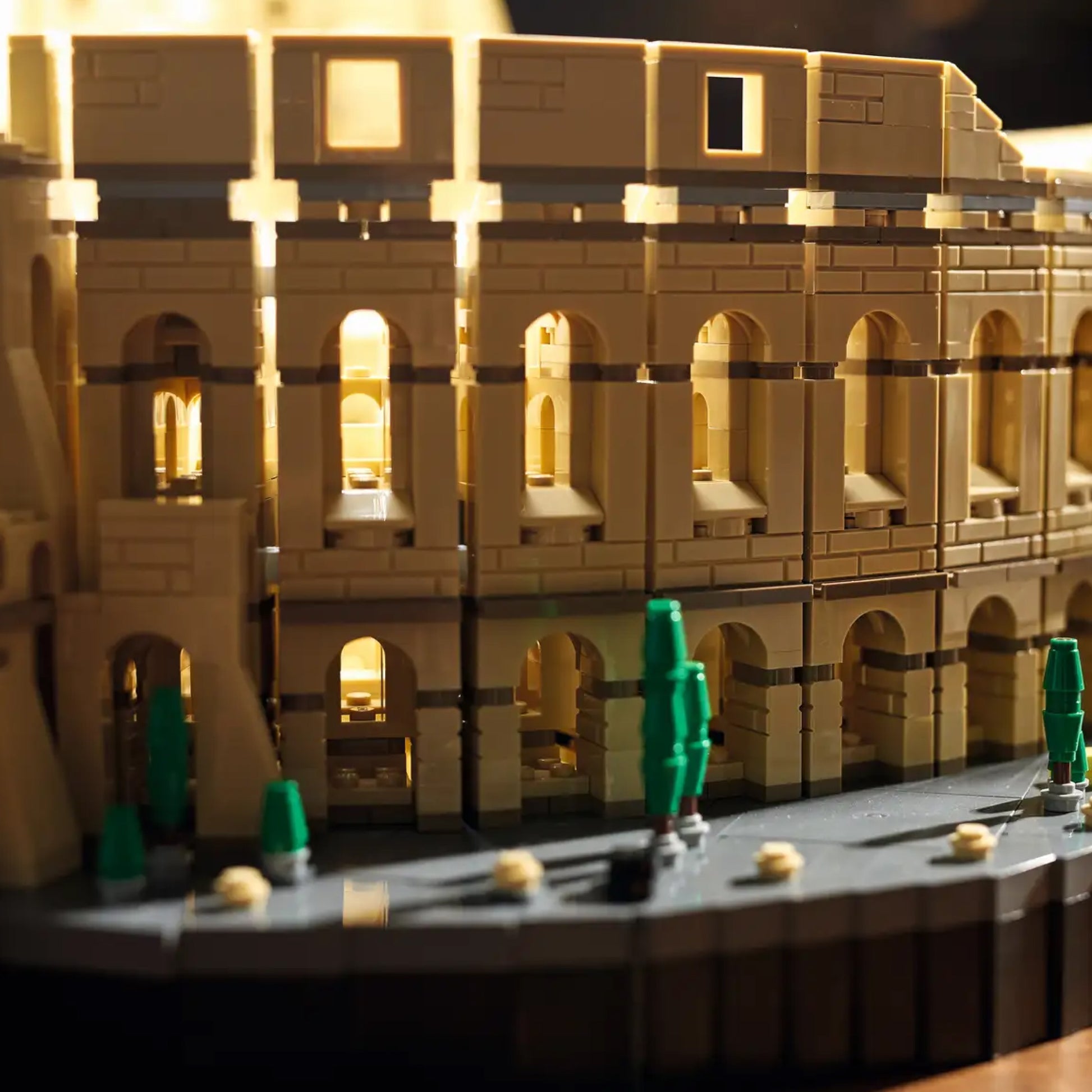 Roman Colosseum Model – Premium Architecture Building Set (9036 Pieces)