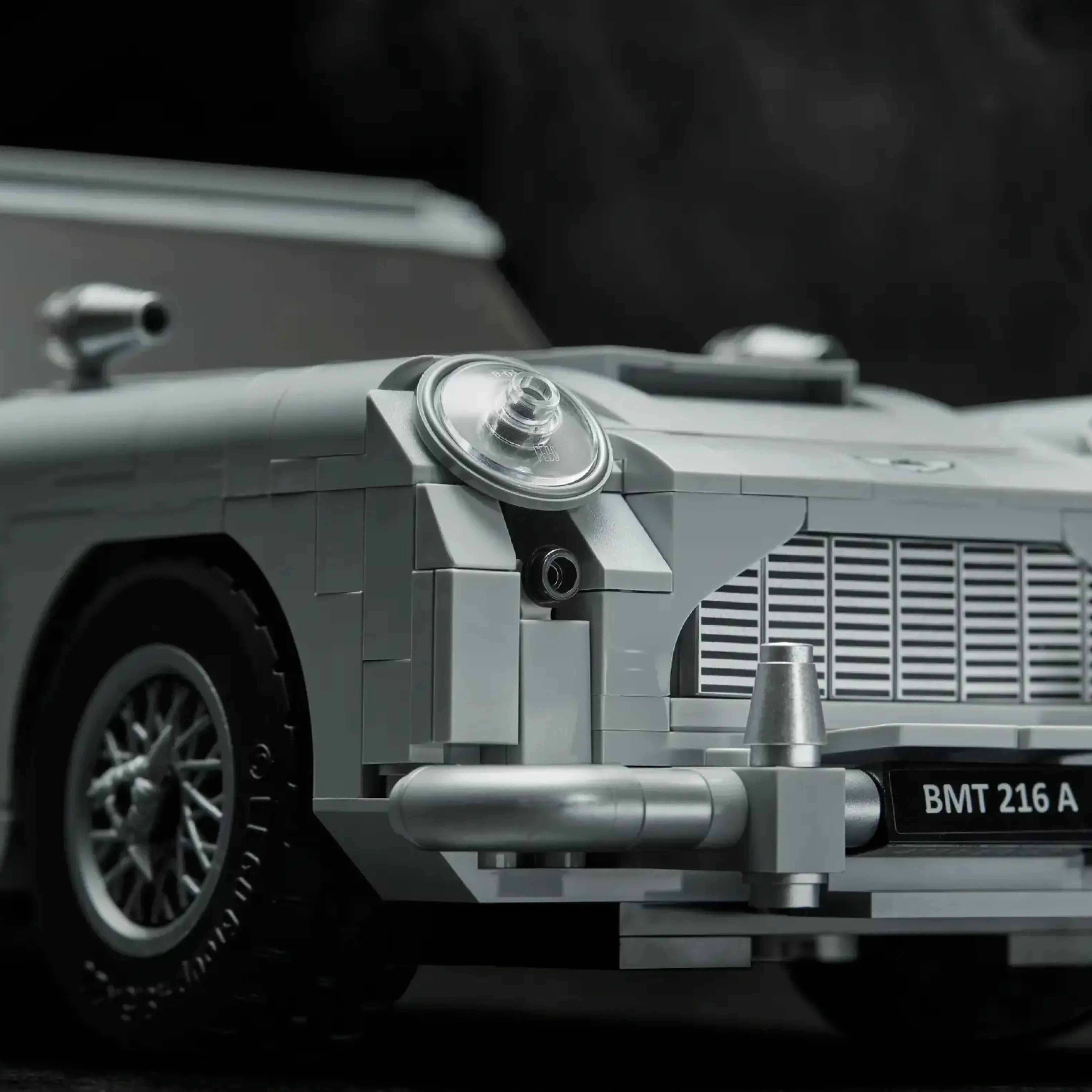 DB5 "007" (1,295 pieces)