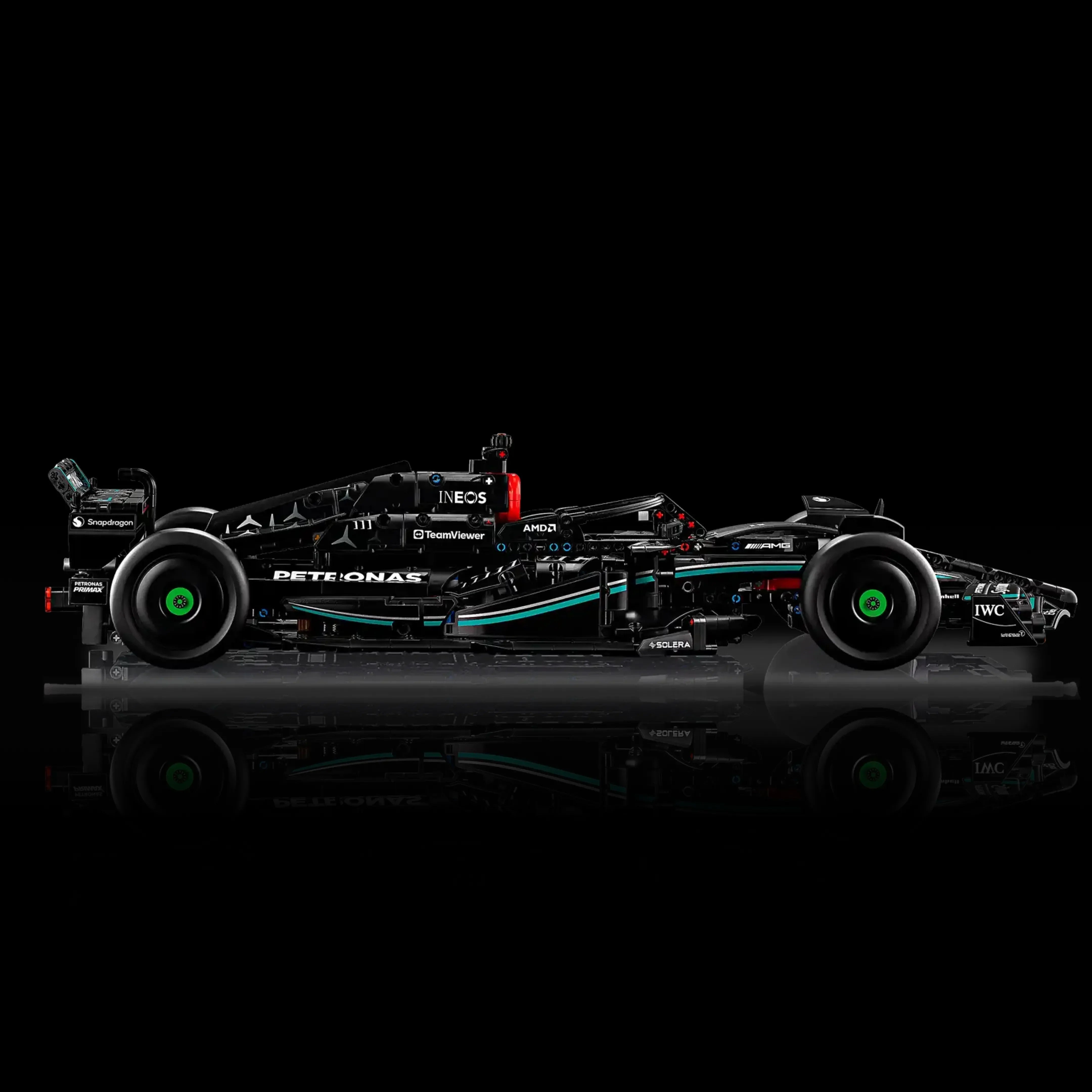 AMG F1 W14 (1642 Pieces)