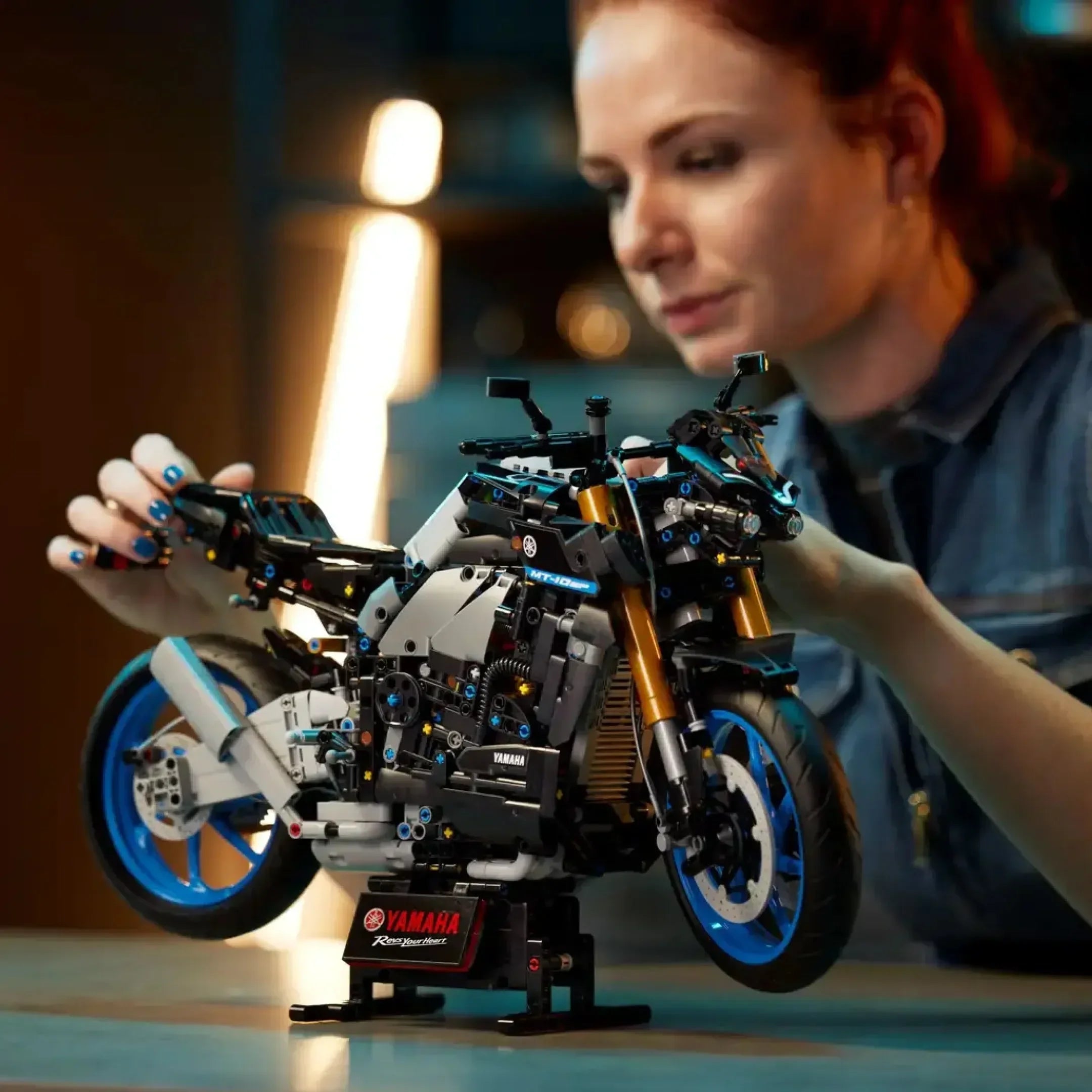 MT-10SP (1478 Pieces)